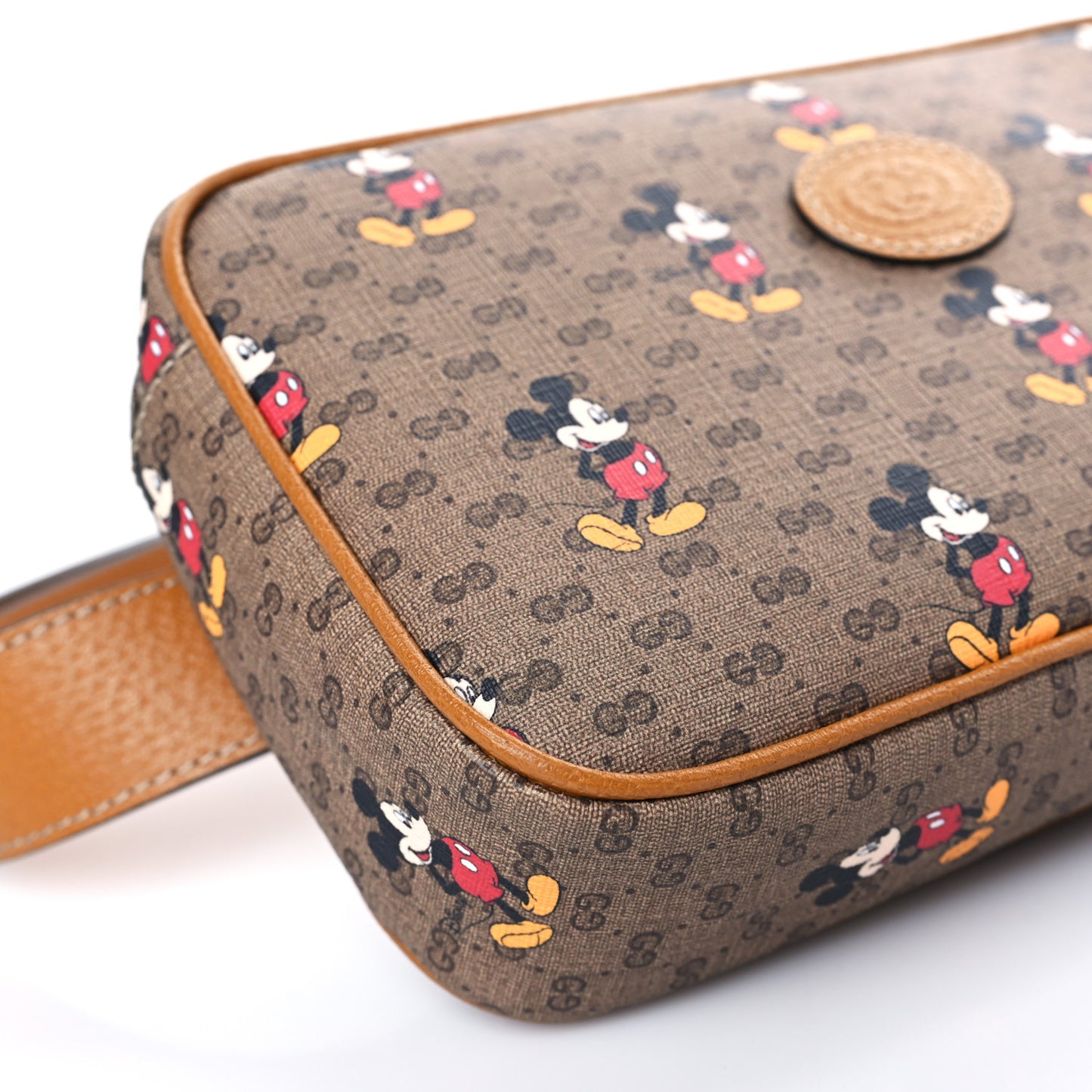X DISNEY Mini Vintage GG Supreme Monogram Mickey Mouse Small Belt Bag 90 36 Beige Vintage Sun Oil