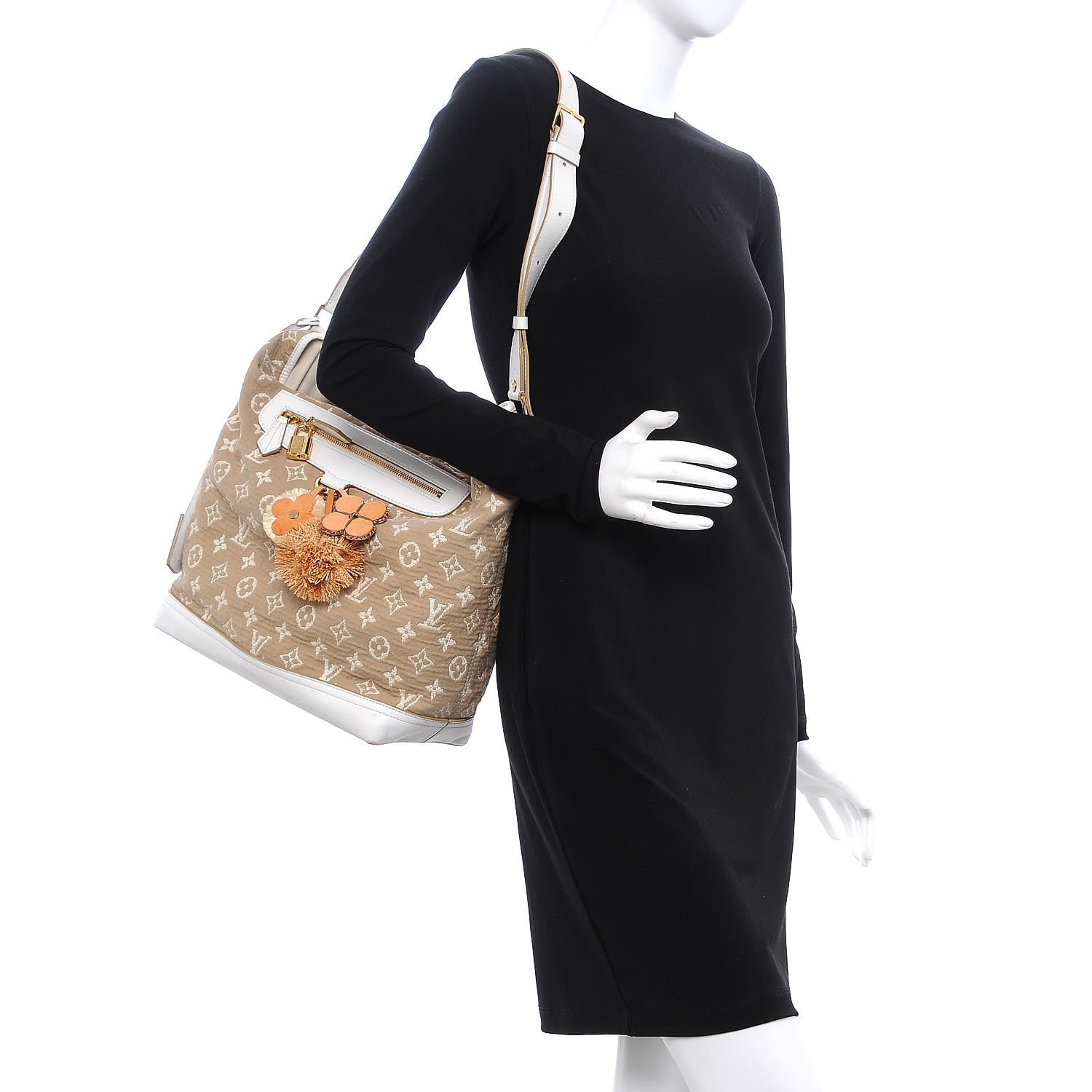 Louis Vuitton Monogram Sabbia Besace White 2 of 20