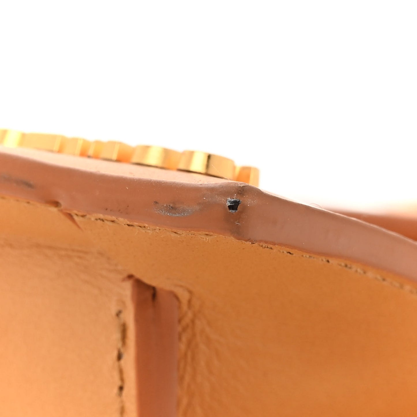 Smooth Calfskin Le Chiquito Moyen Beige