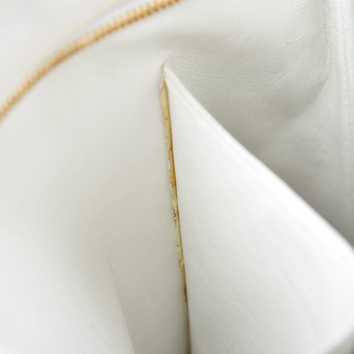 Caviar Quilted Medallion Tote White