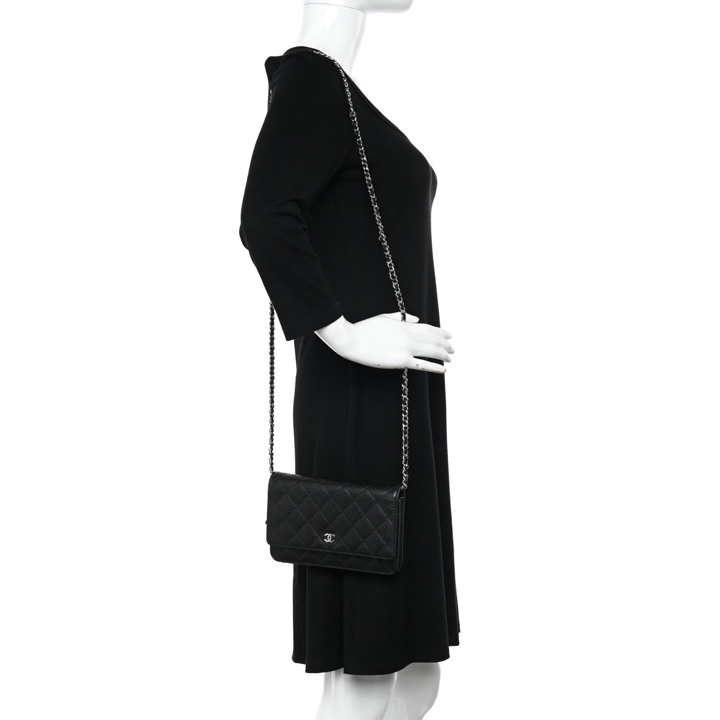 Caviar Quilted Wallet on Chain WOC Black