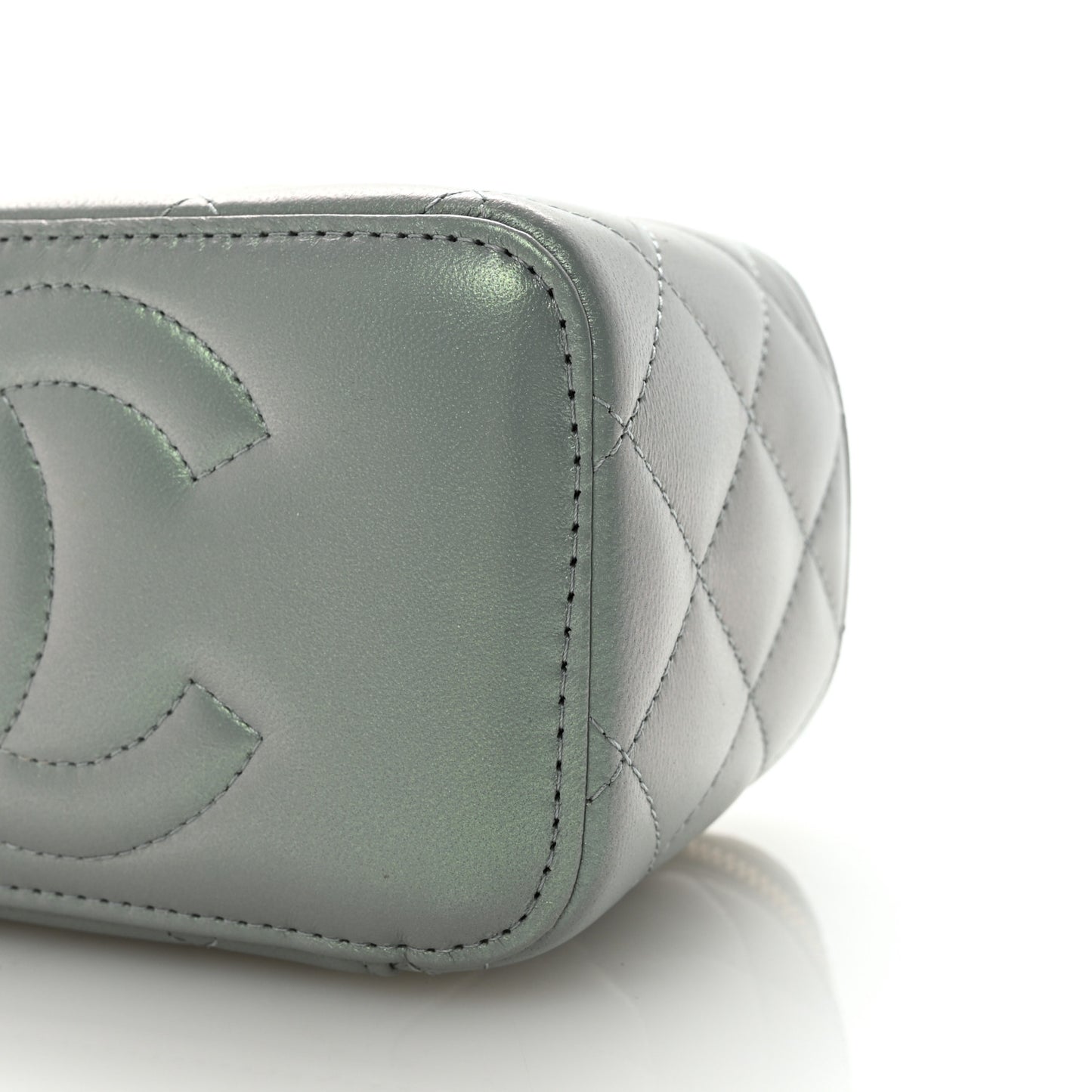 Metallic Lambskin Quilted Small CC Vanity Case With Chain Grey