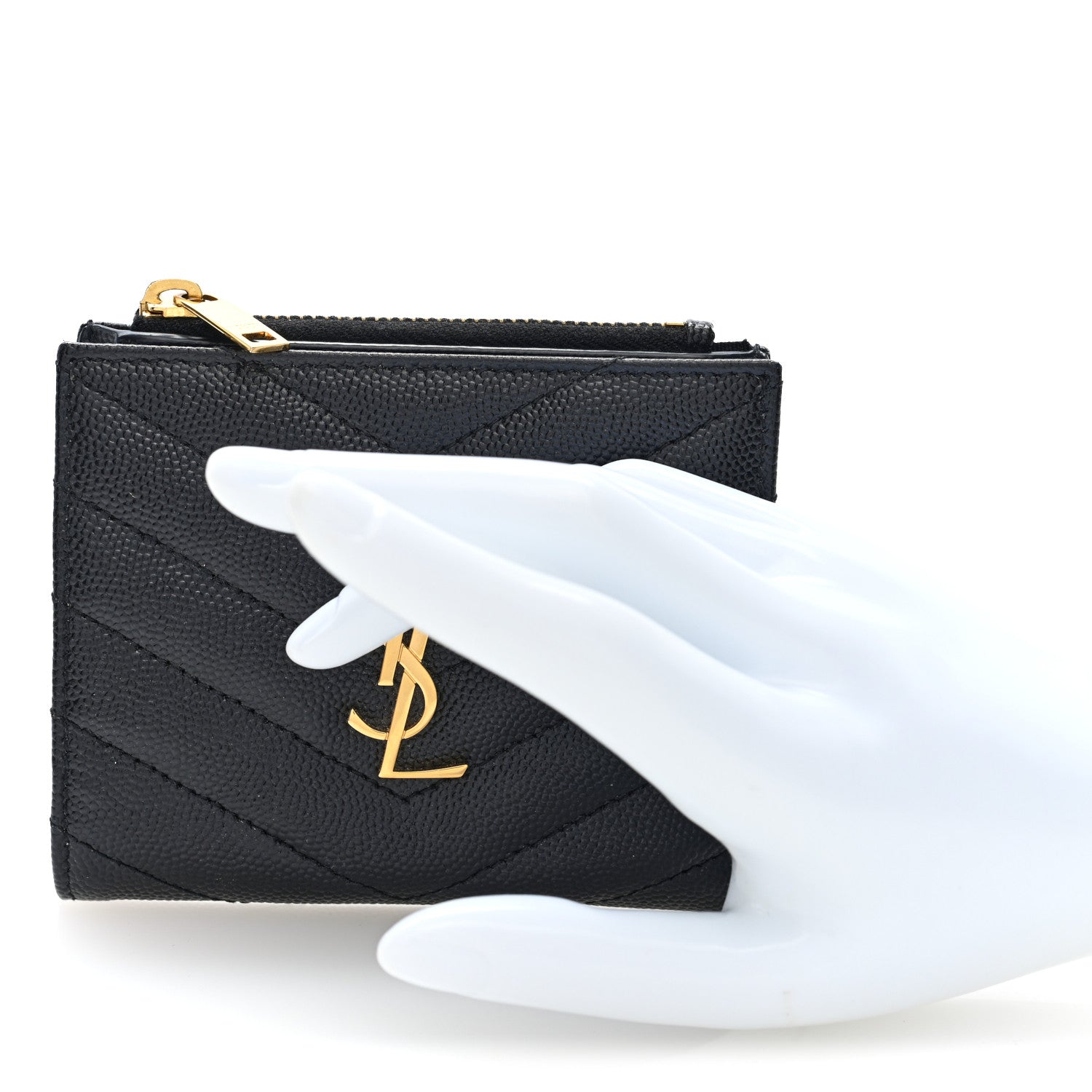 Saint Laurent Grain De Poudre Matelasse Chevron Monogram Zipped Card Case Black 2 of 7