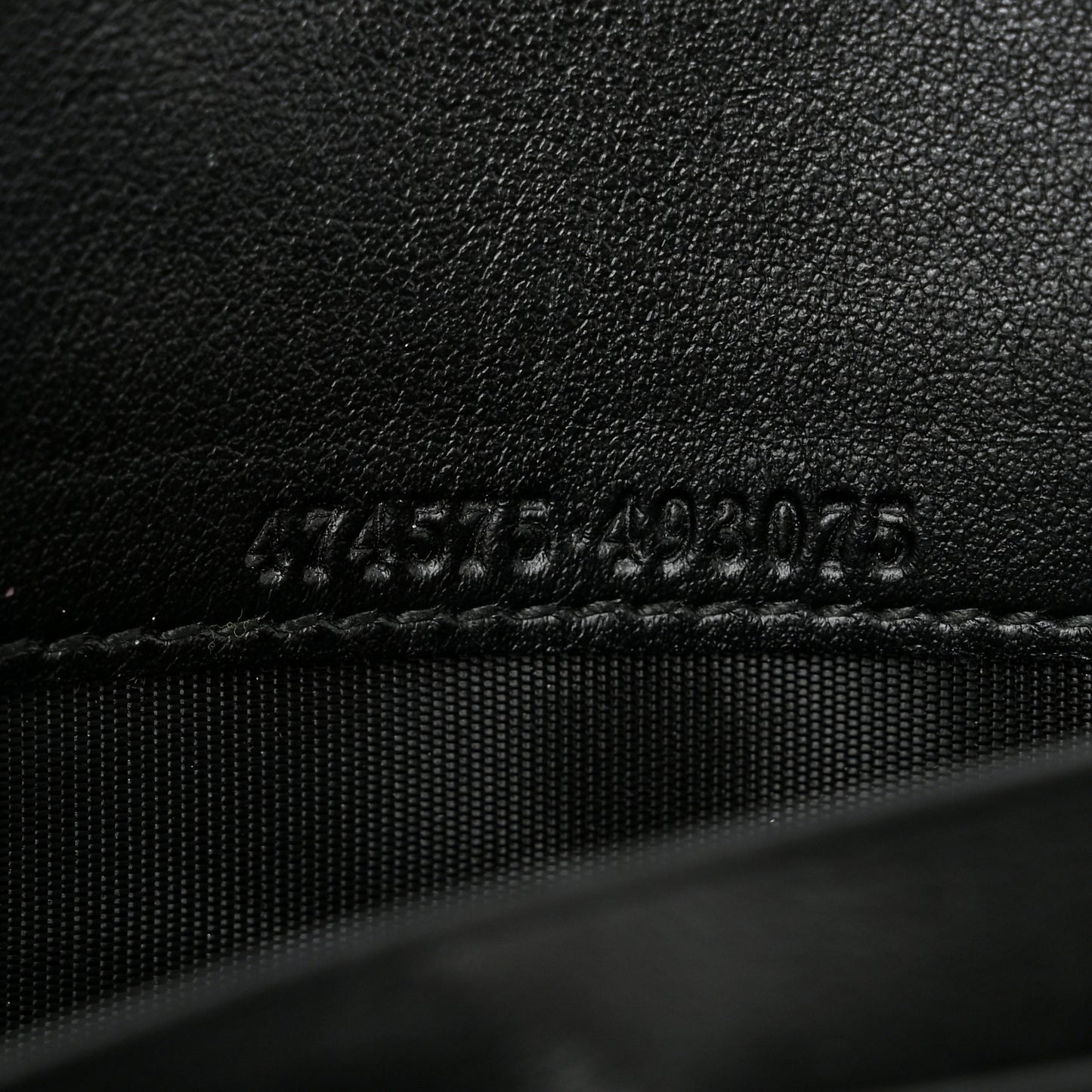 Calfskin Matelasse GG Marmont Chain Wallet Black