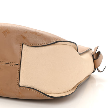 Louis Vuitton Cuir Plume Cuir Ecume Very Hobo Sesame Creme 7 of 10