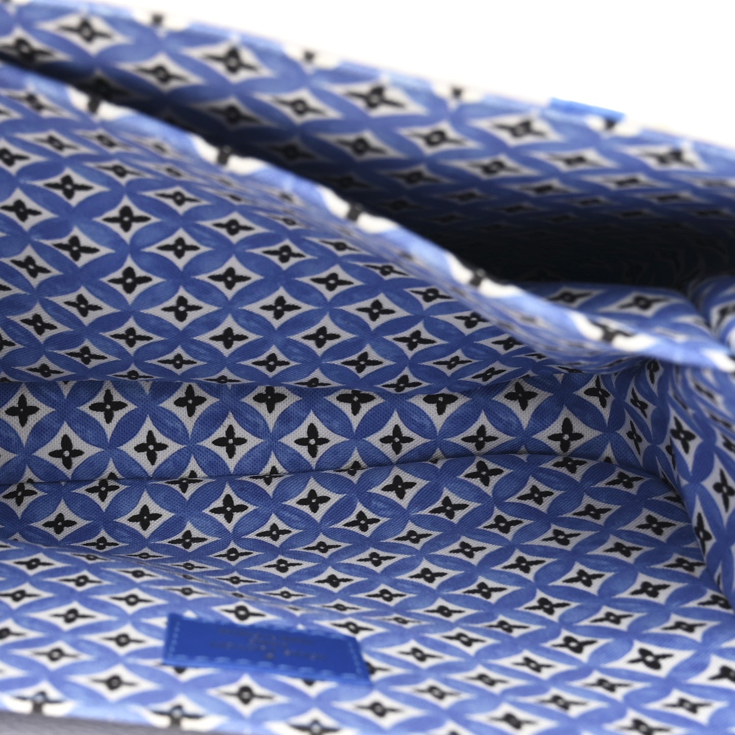 Monogram Giant By The Pool Pochette Metis MM Blue