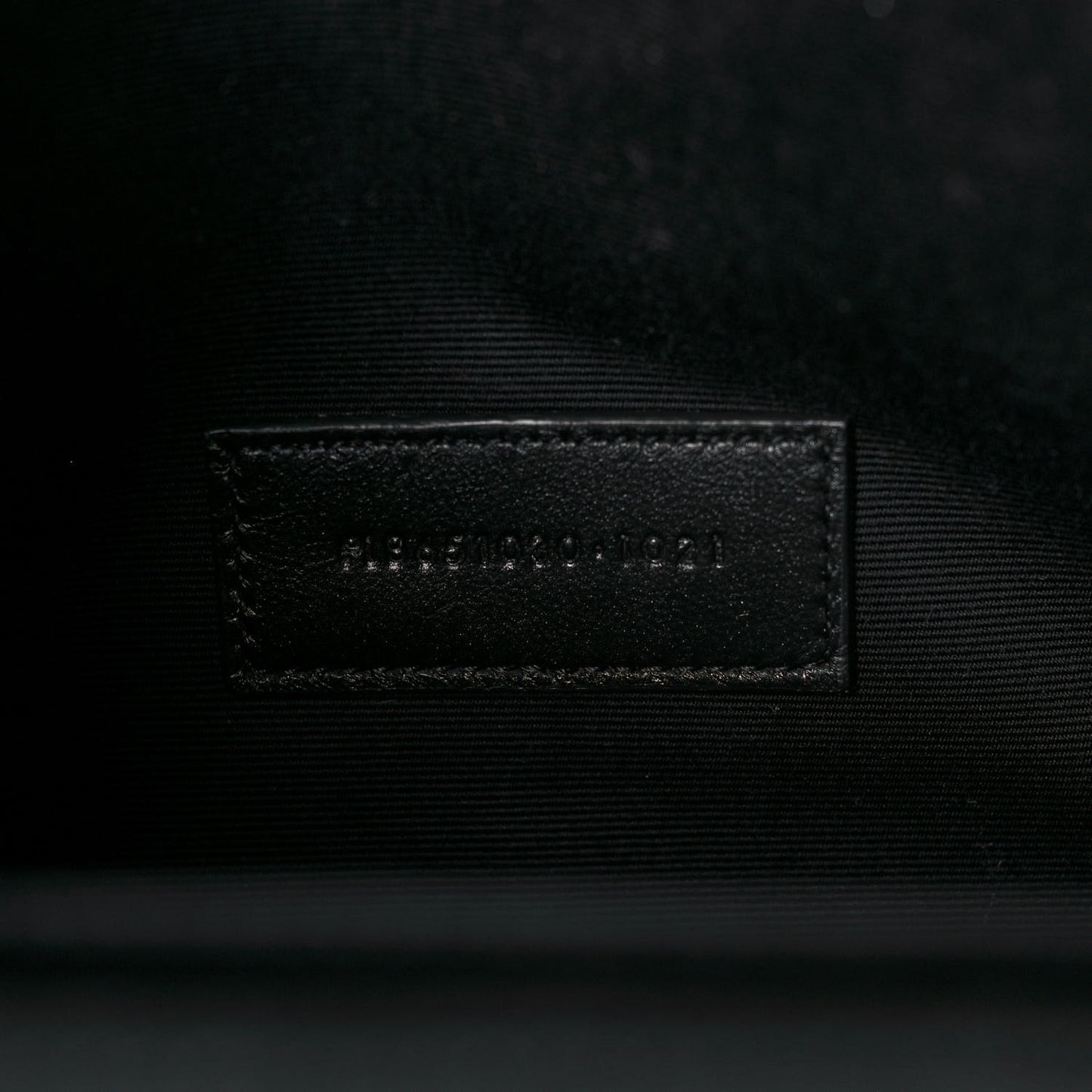 Grain De Poudre Textured Mixed Matelasse Triquilt Monogram Clutch Black