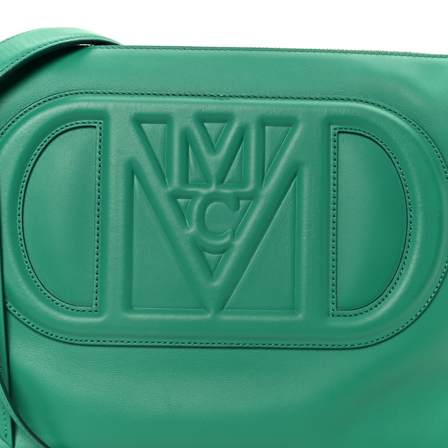 Calfskin Mode Travia Medium Shoulder Bag Green