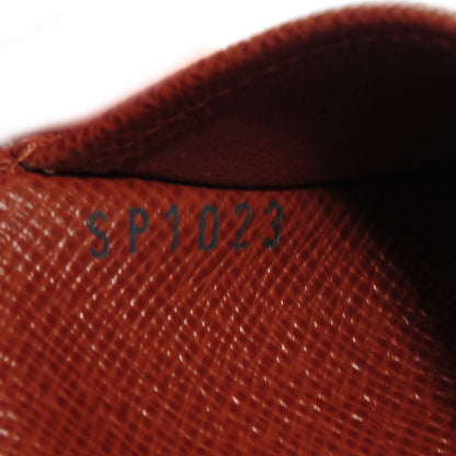 Louis Vuitton Monogram Small Ring Agenda 7 of 7