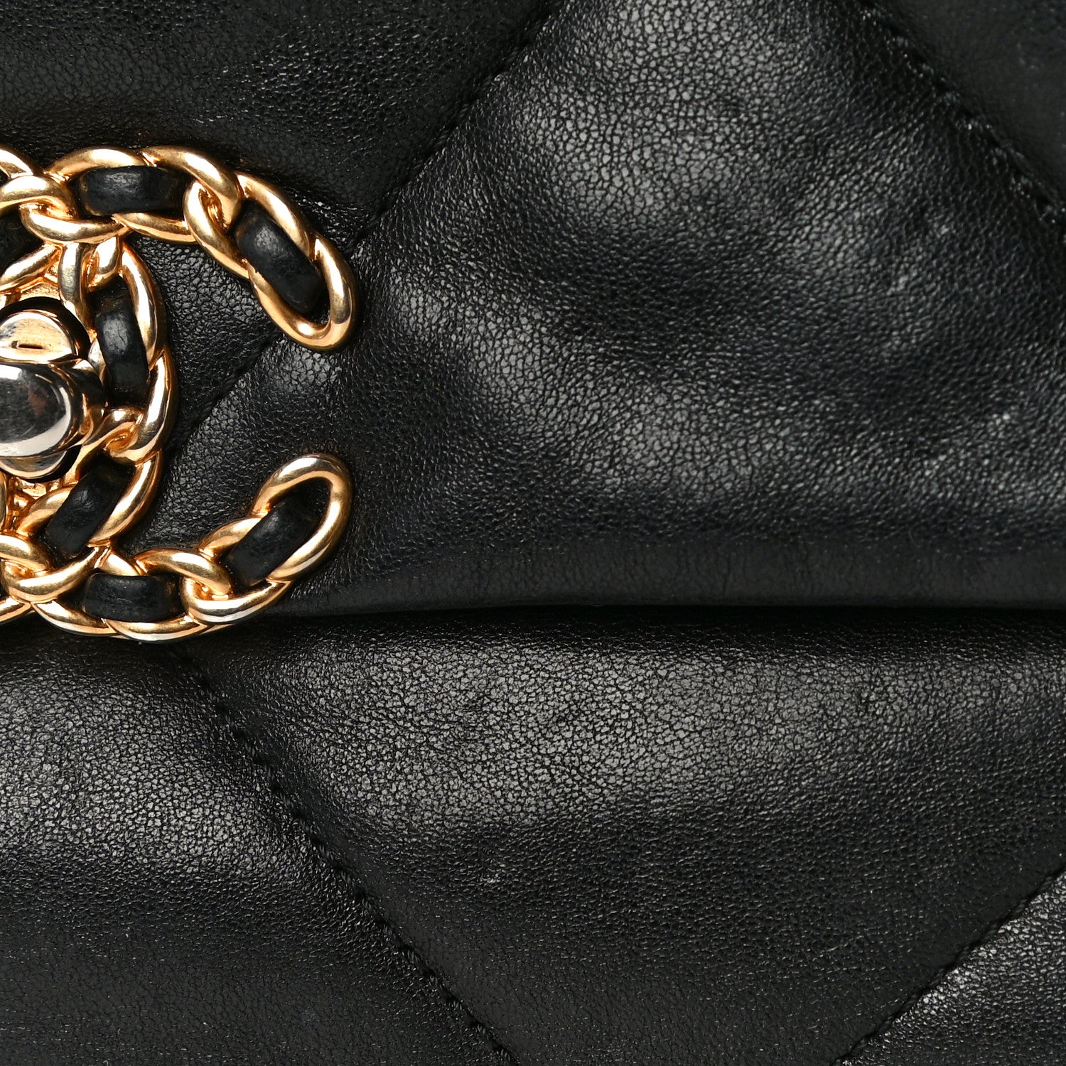 Chanel Lambskin Quilted Medium Chanel 19 Flap Black 13 of 15
