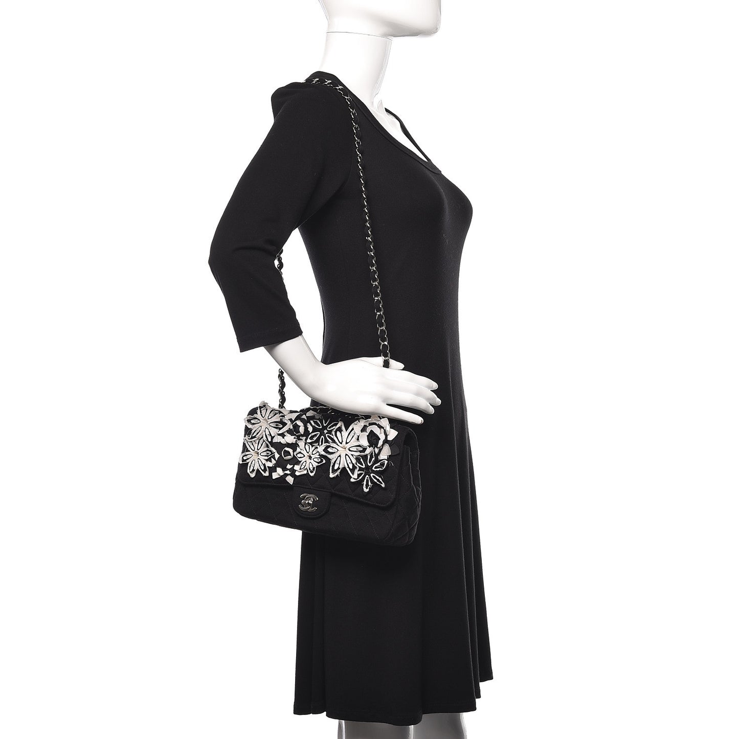 Jersey Quilted Embroidered Floral Medium Single Flap Black