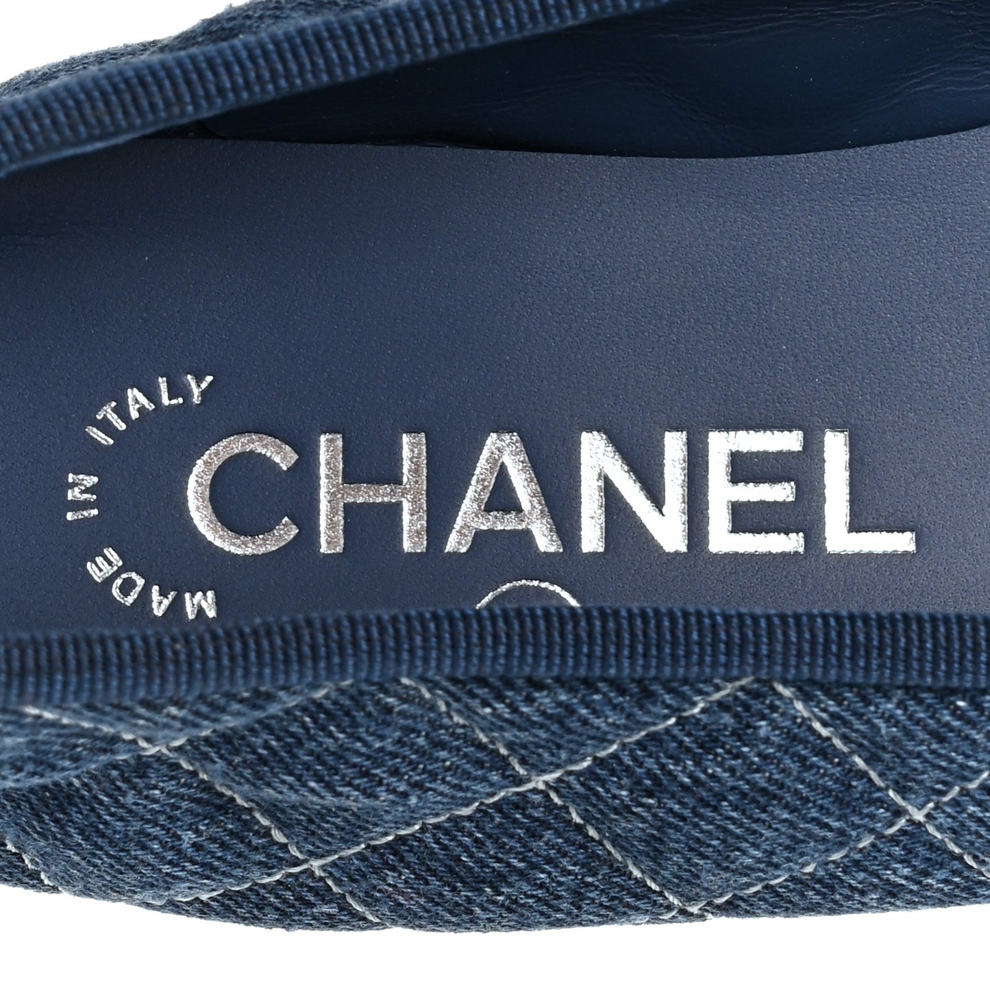 Washed Denim Quilted Cap Toe CC Ballerina Flats 37.5 Blue