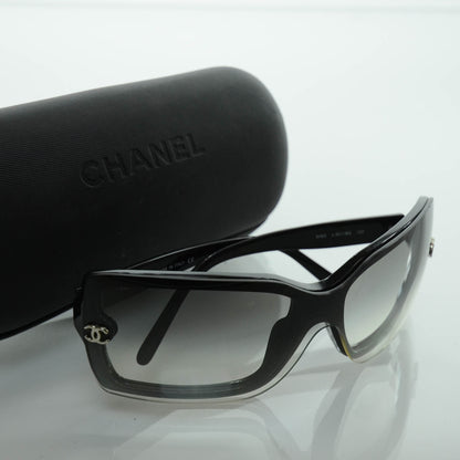 Chanel CC Logo Sunglasses Black w Case 6 of 6