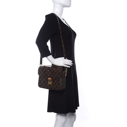 Louis Vuitton Monogram Pochette Metis 2 of 9