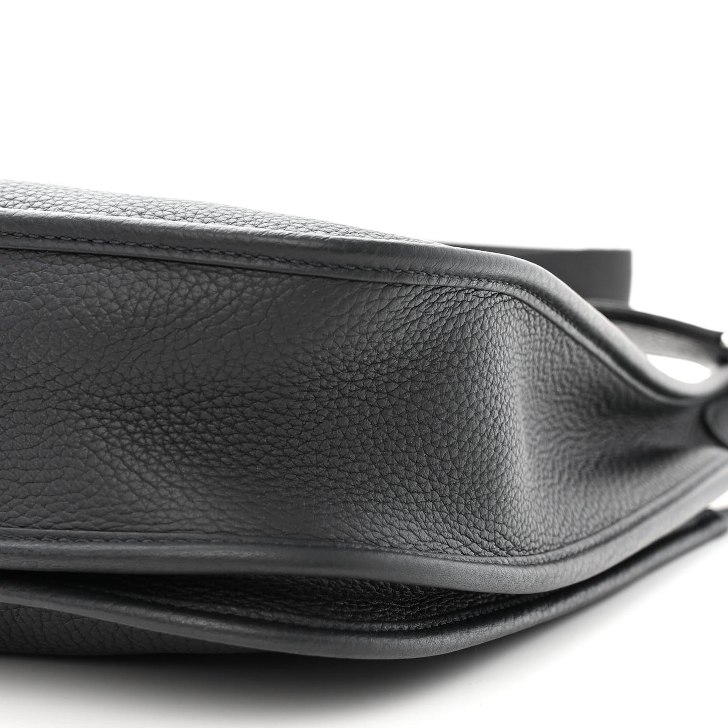Taurillon Clemence Evelyne III PM Black