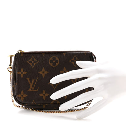 Louis Vuitton Monogram Mini Pochette Accessories 2 of 6