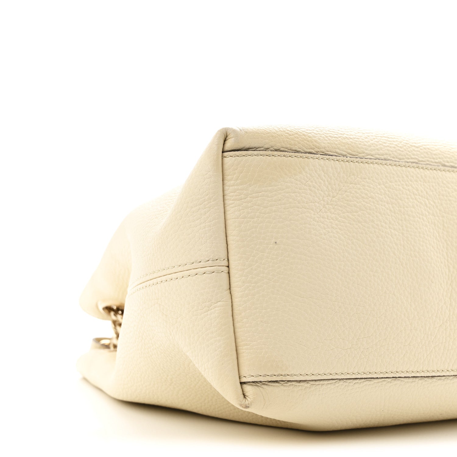 Gucci Pebbled Calfskin Medium Soho Chain Shoulder Bag Off White 9 of 11