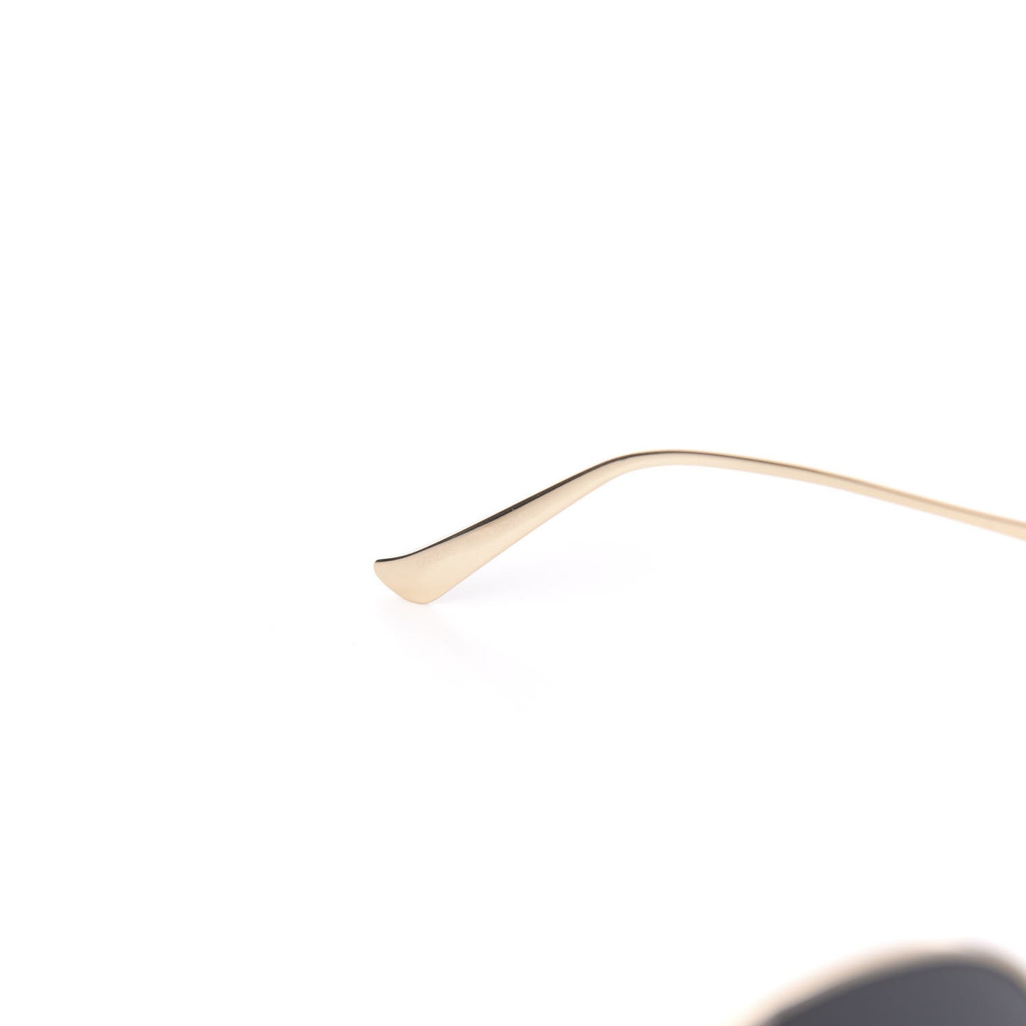 Metal Oversized Round Frame GG0225S Sunglasses Gold