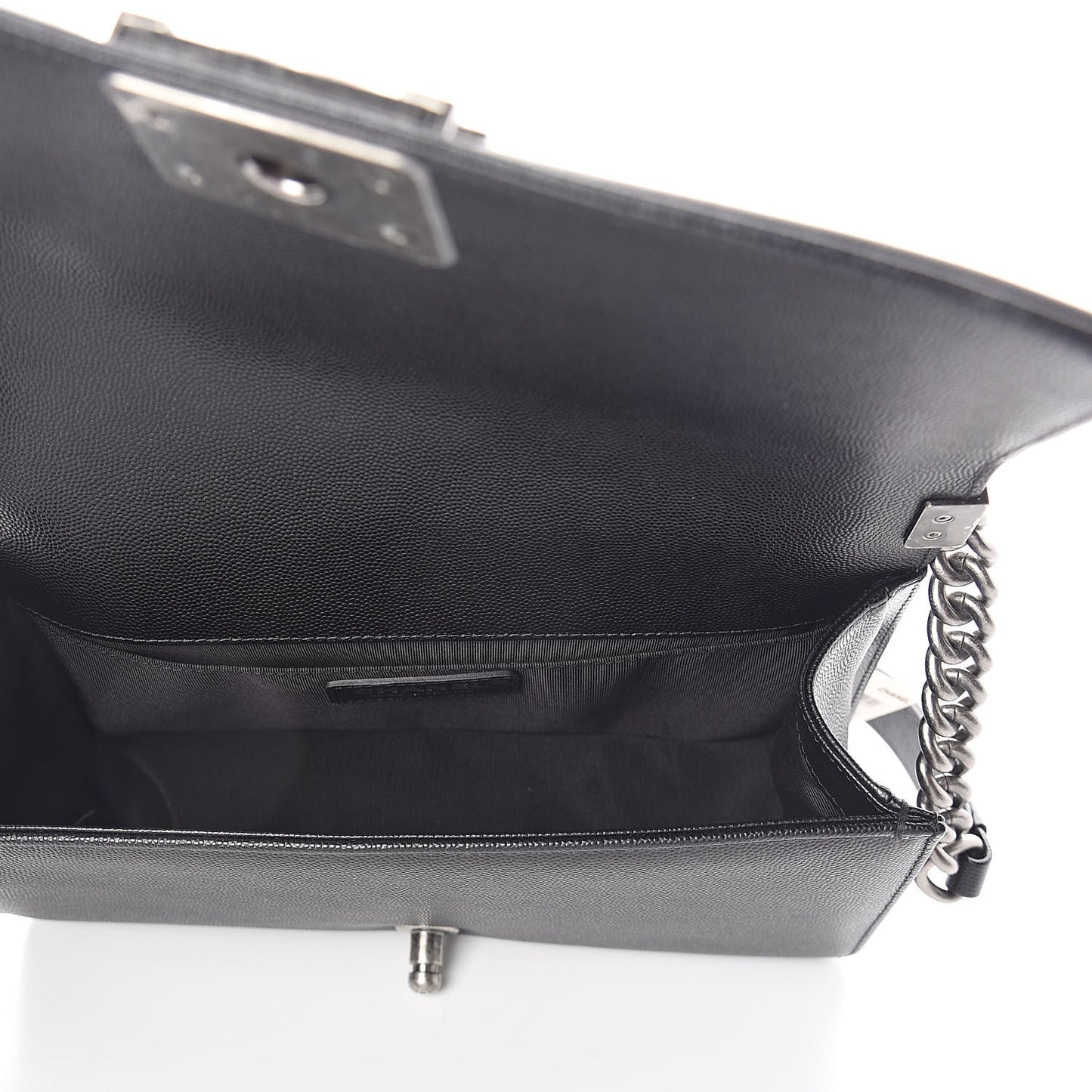 Caviar Quilted Medium Boy Flap Black