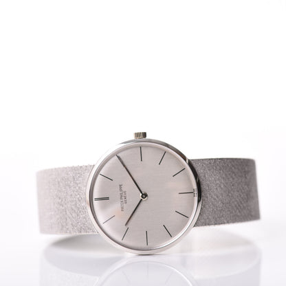 Patek Philippe 18K White Gold 30mm Calatrava Manual Winding Watch 3513/1 2 of 7
