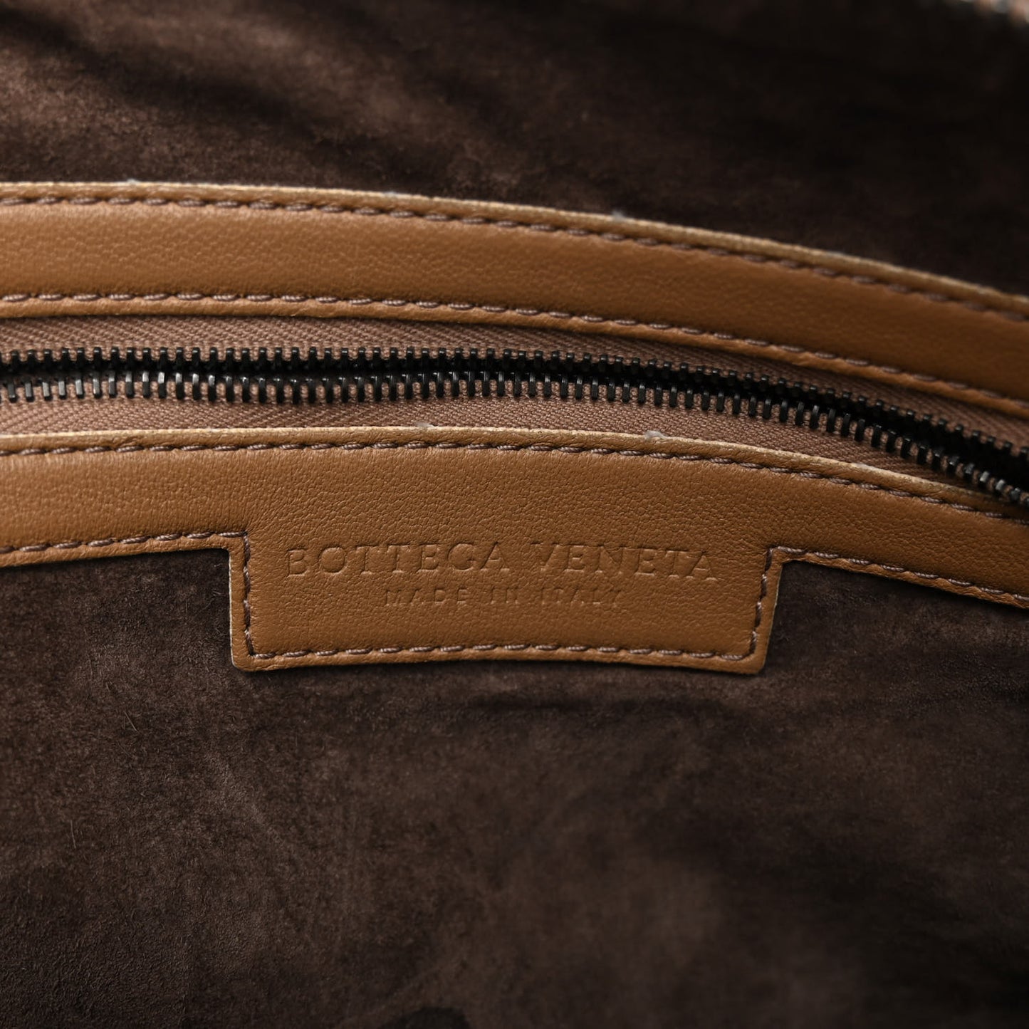 Nappa Intrecciato Nodini Crossbody Messenger Camel