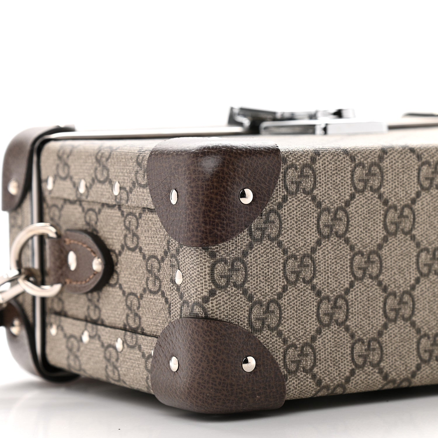 Gucci GG Supreme Monogram Globe-Trotter Beauty Case Brown 8 of 9