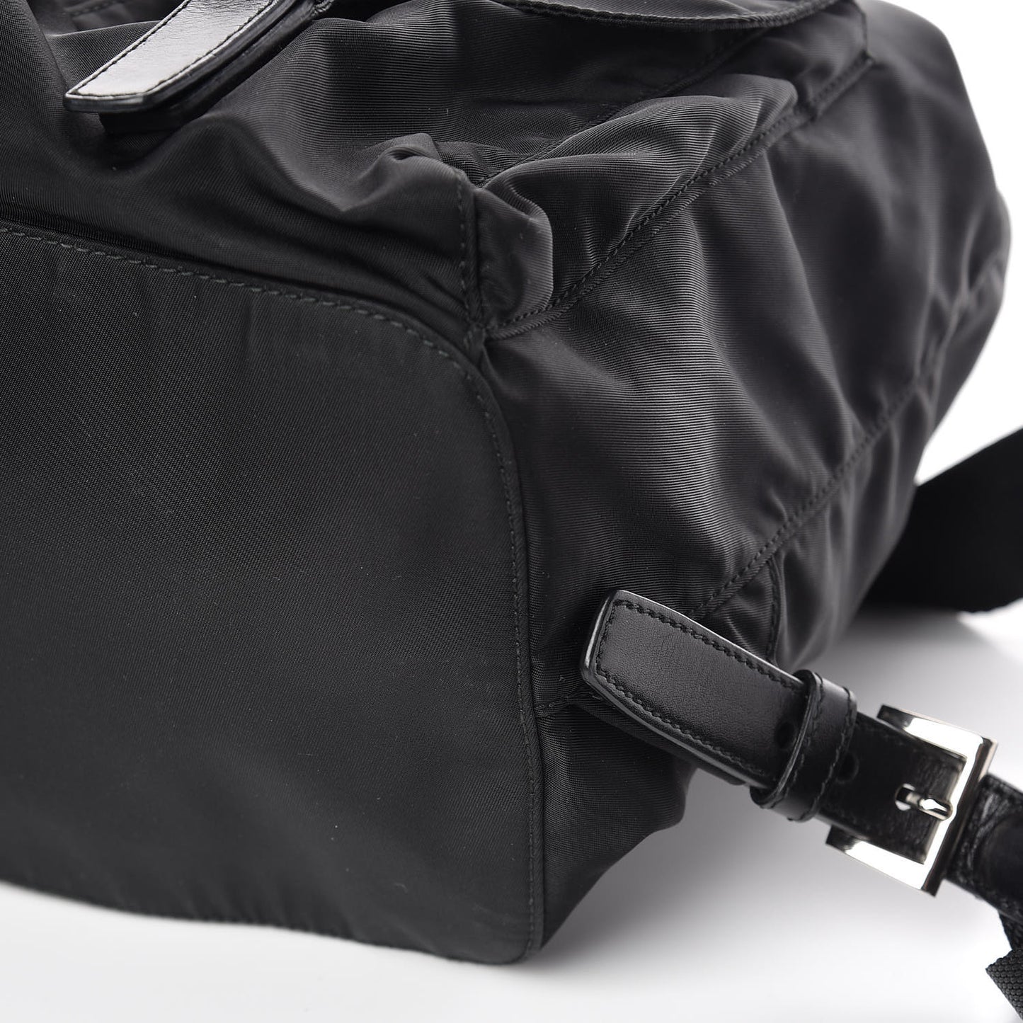 Nylon Vela Medium Backpack Black