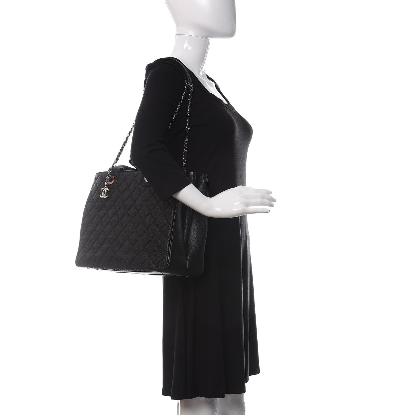 Caviar Quilted Large Urban Companion Top Handle Shopping Tote Black