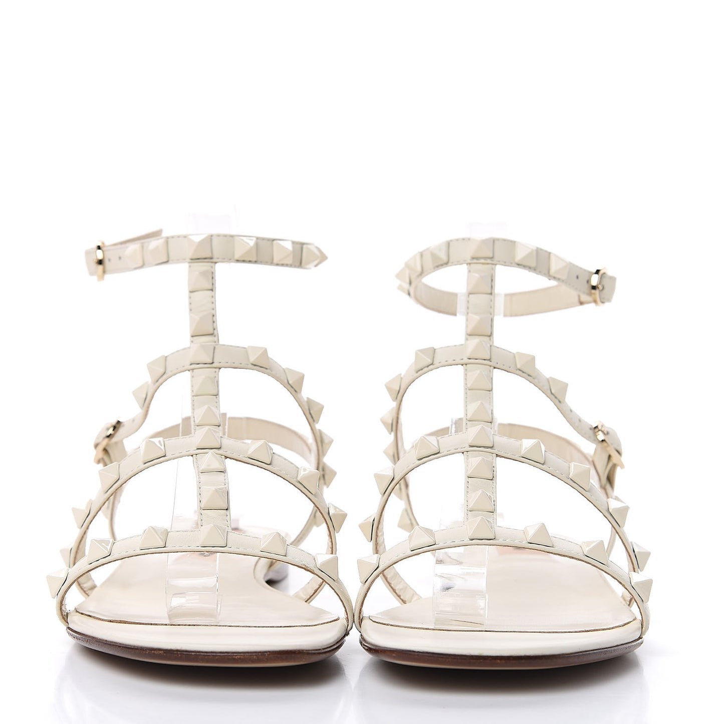 Calfskin Lacquered Monochrome Rockstud Gladiator Flat Sandals 38 Ivory