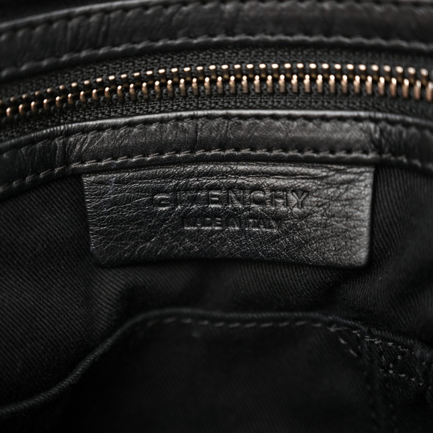 Sugar Goatskin Large Pandora Black