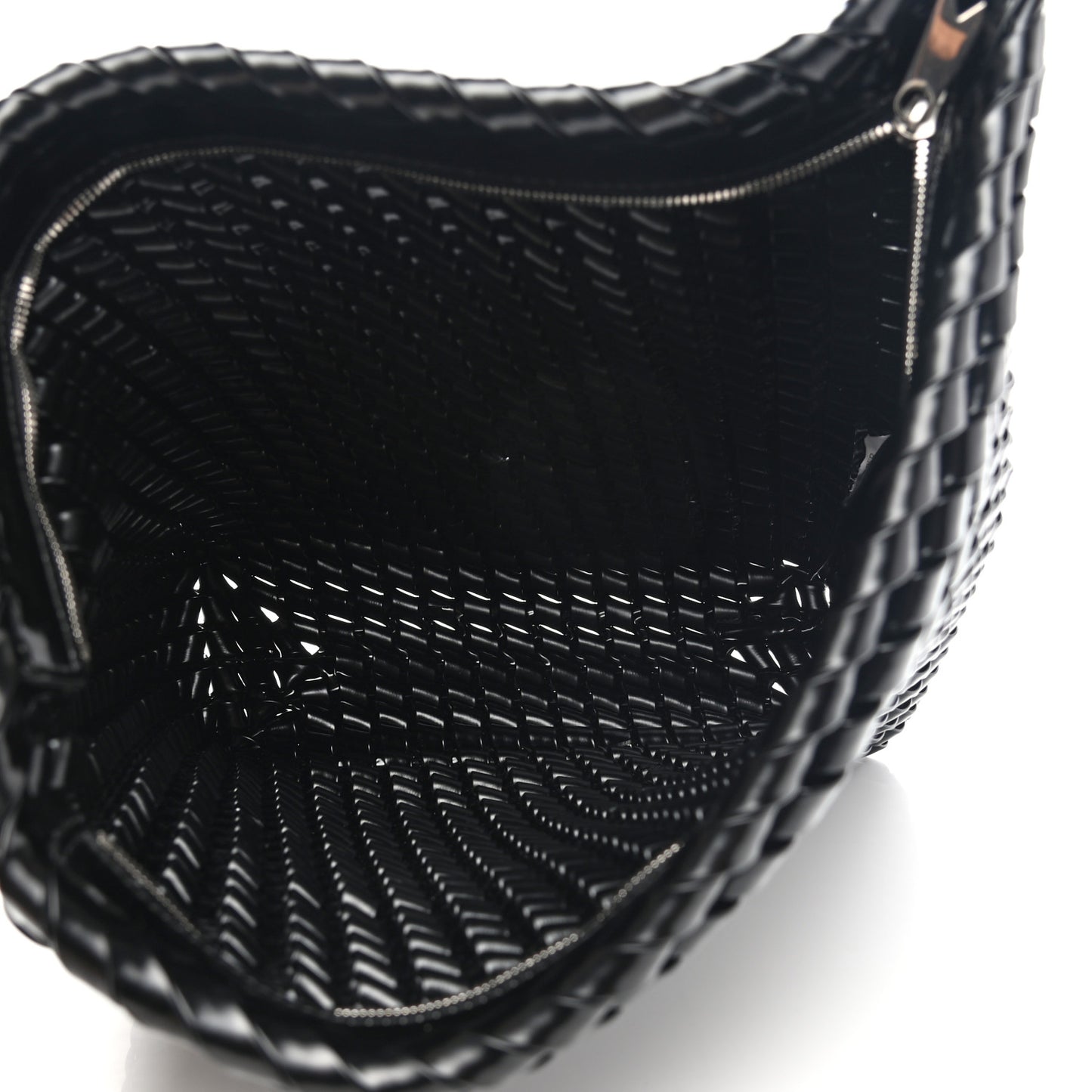Calfskin Intrecciato Structure Clutch Black