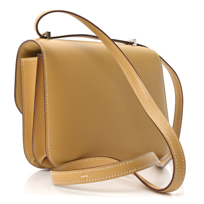 Hermes Tadelakt Constance 18 Natural 3 of 10
