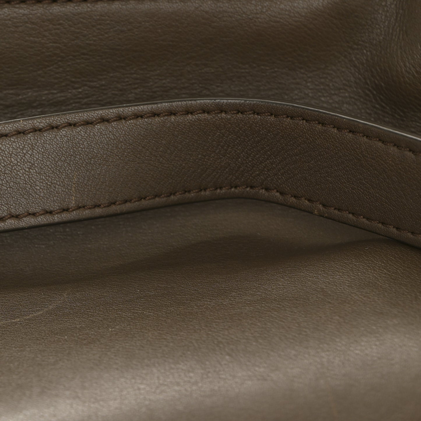 Smooth Calfskin Nubuck Small Tri-Color Trapeze Black