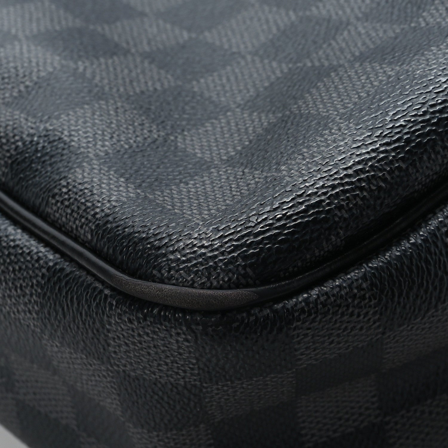 Louis Vuitton Damier Graphite Daniel GM 9 of 10