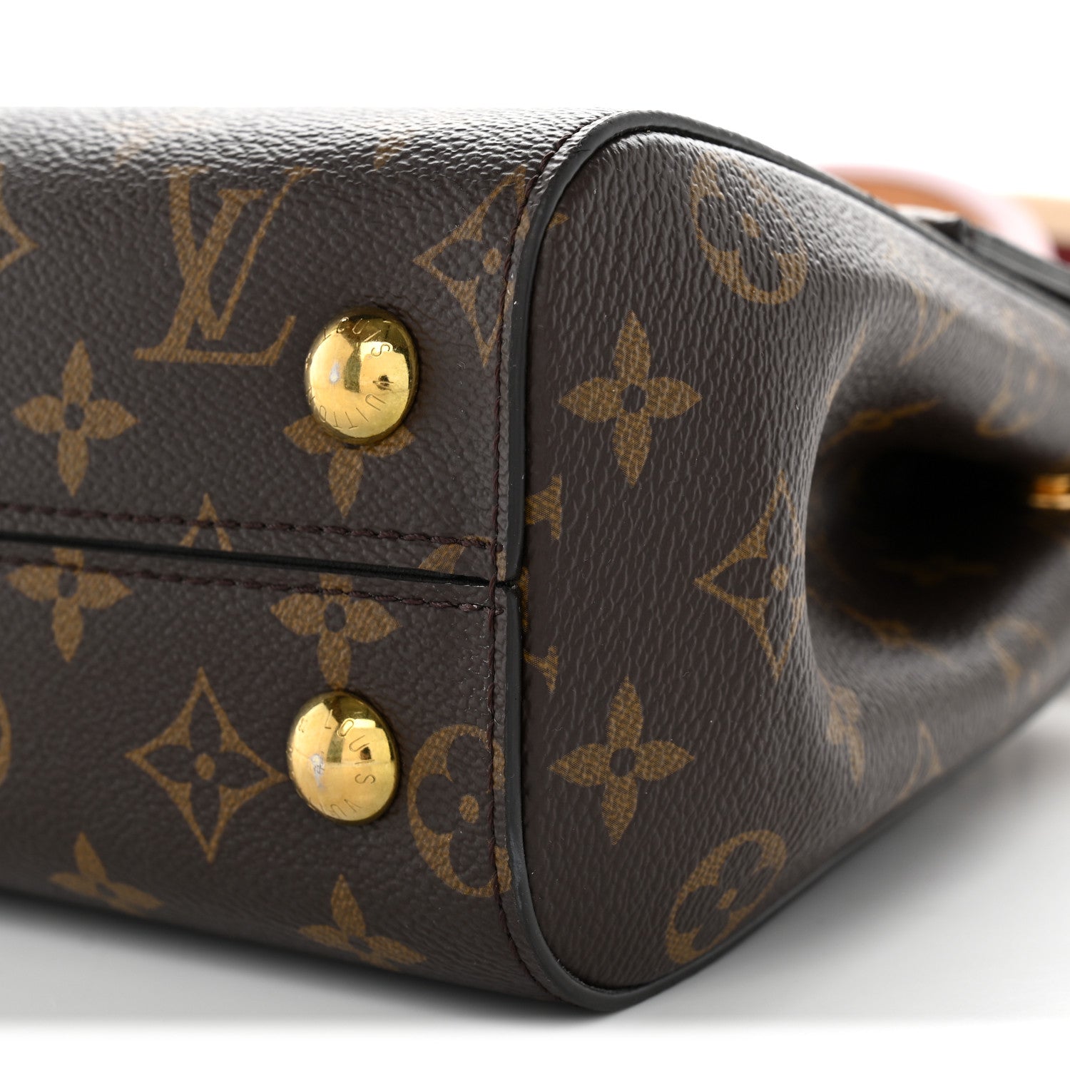 Louis Vuitton Monogram Cluny BB Creme 9 of 11