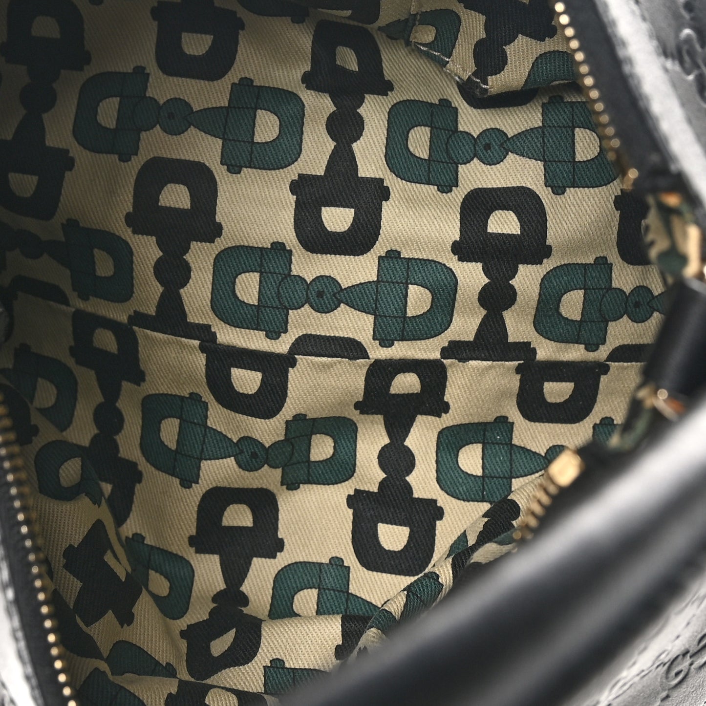 Guccissima Medium D Gold Ring Hobo Black
