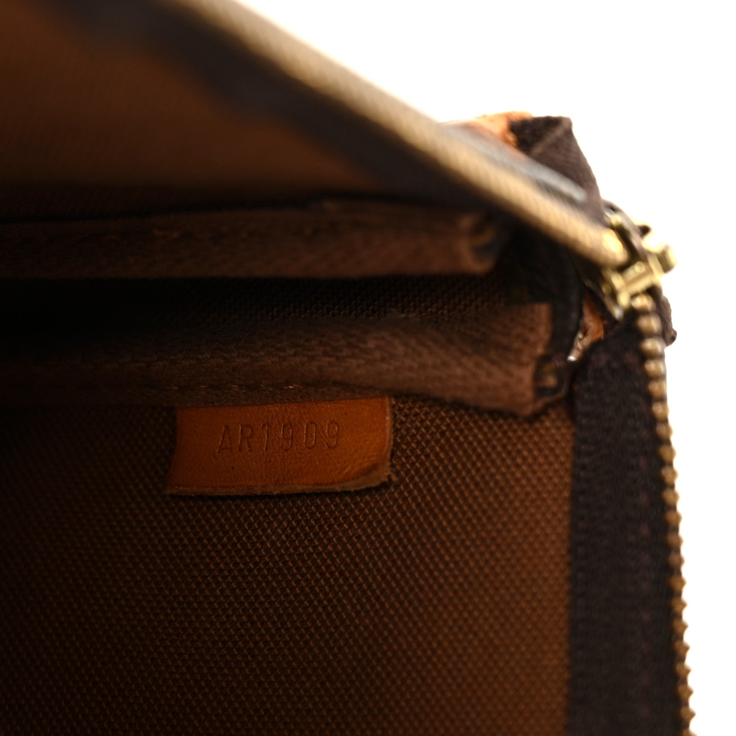 Louis Vuitton Monogram Pochette Accessories 7 of 8