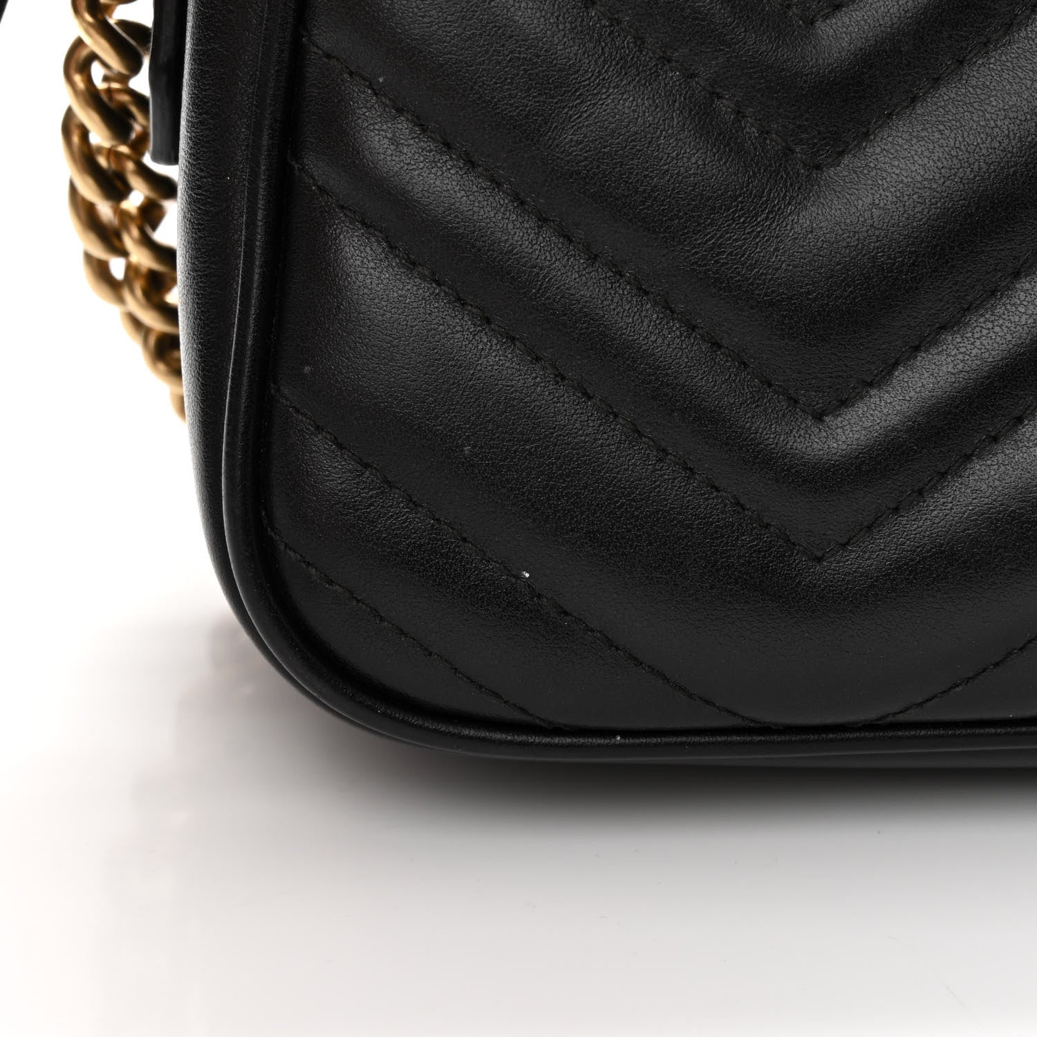 Gucci Calfskin Matelasse Small GG Marmont Chain Shoulder Bag Black 16 of 17