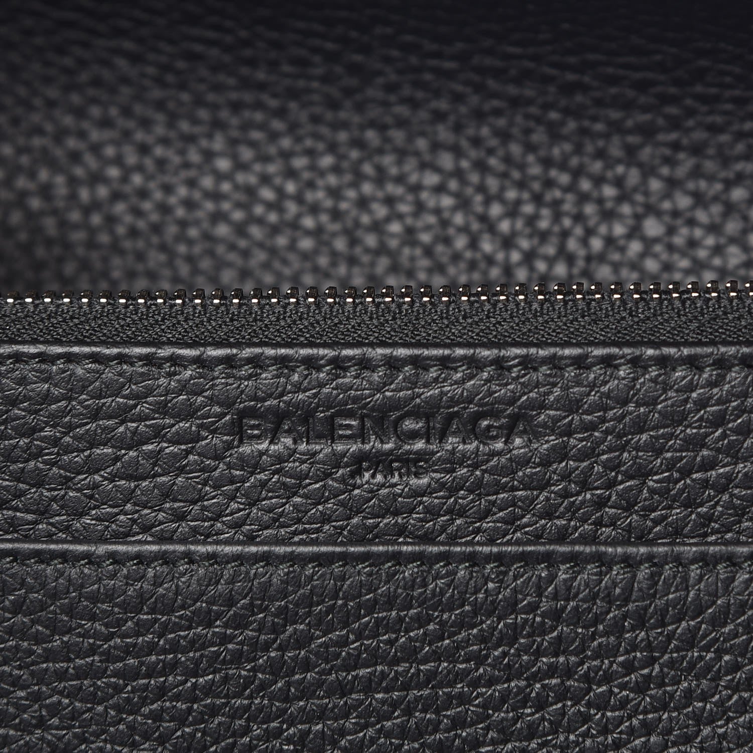 Balenciaga Grained Calfskin Classic Silver Hardware Wallet on Chain Black 6 of 7