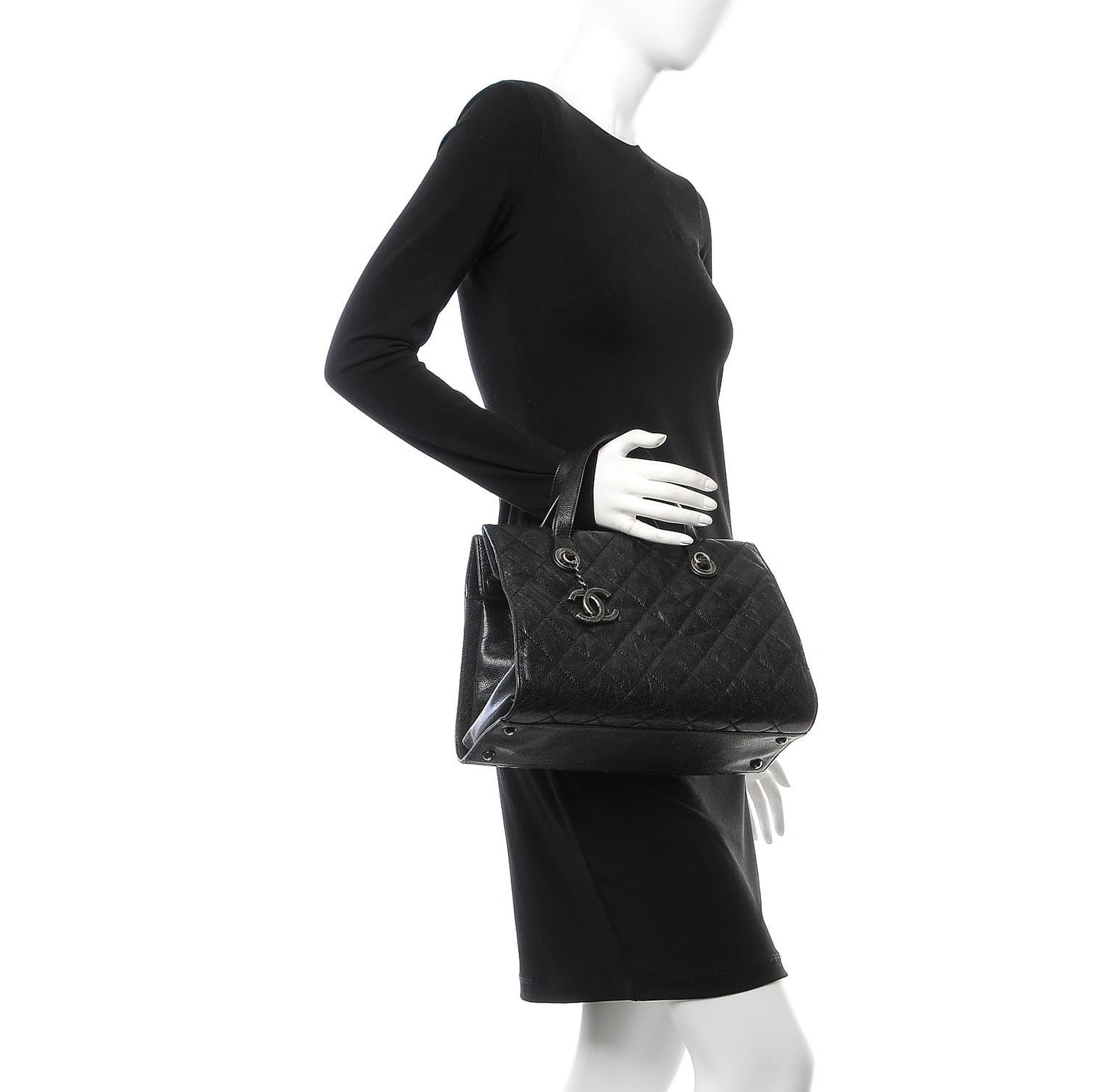 Crumpled Grained Calfskin Quilted CC Crave Tote Black