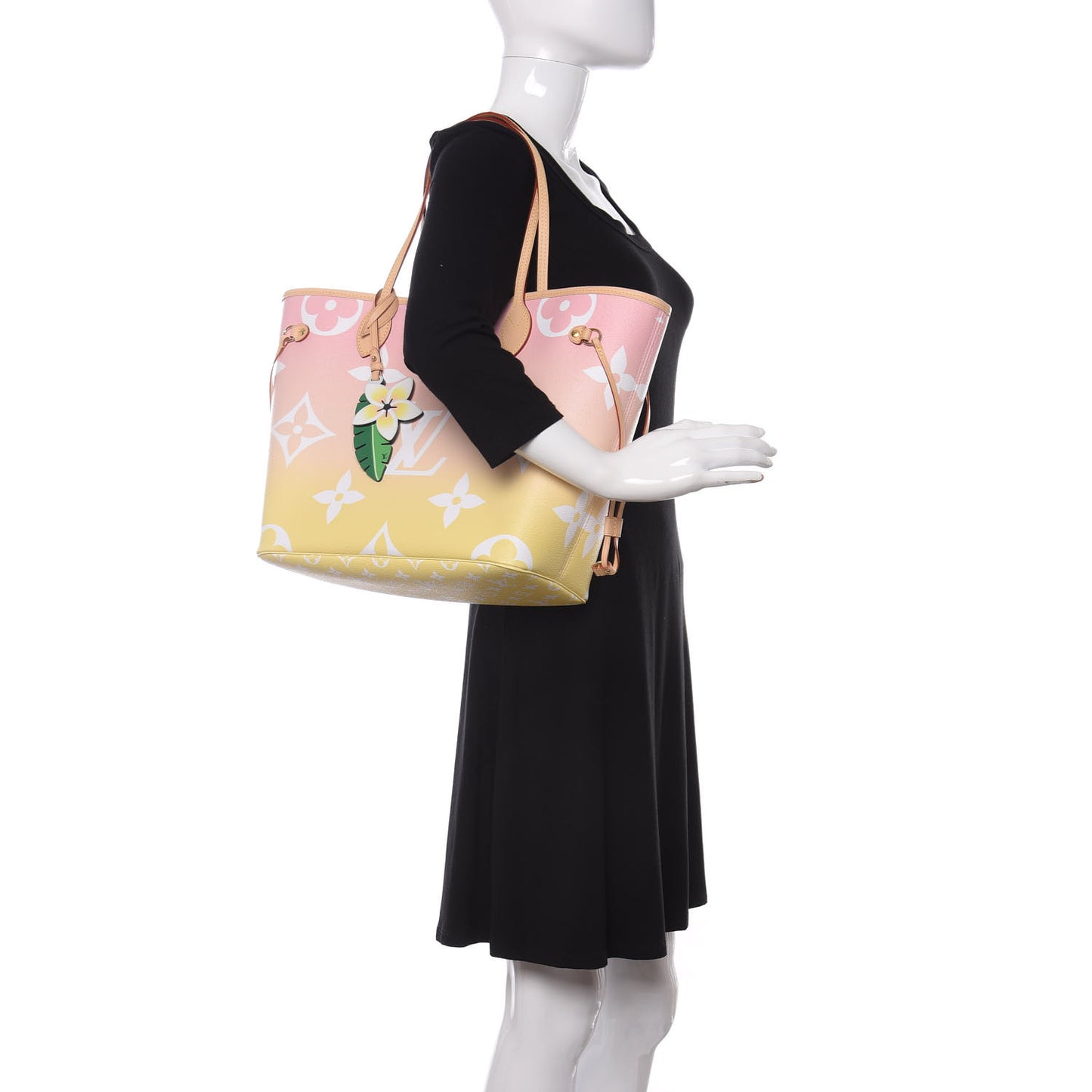 Monogram Giant By The Pool Neverfull MM Light Pink