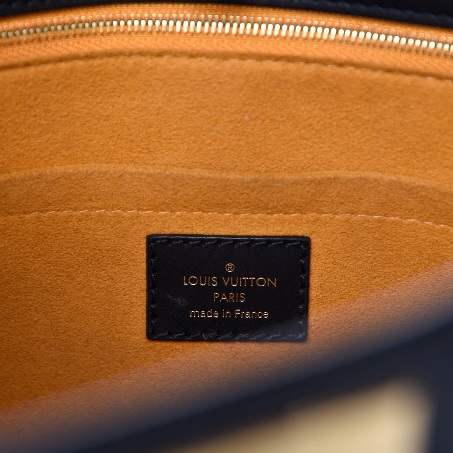 Louis Vuitton Calfskin Monogram Tufting On My Side Black 10 of 12