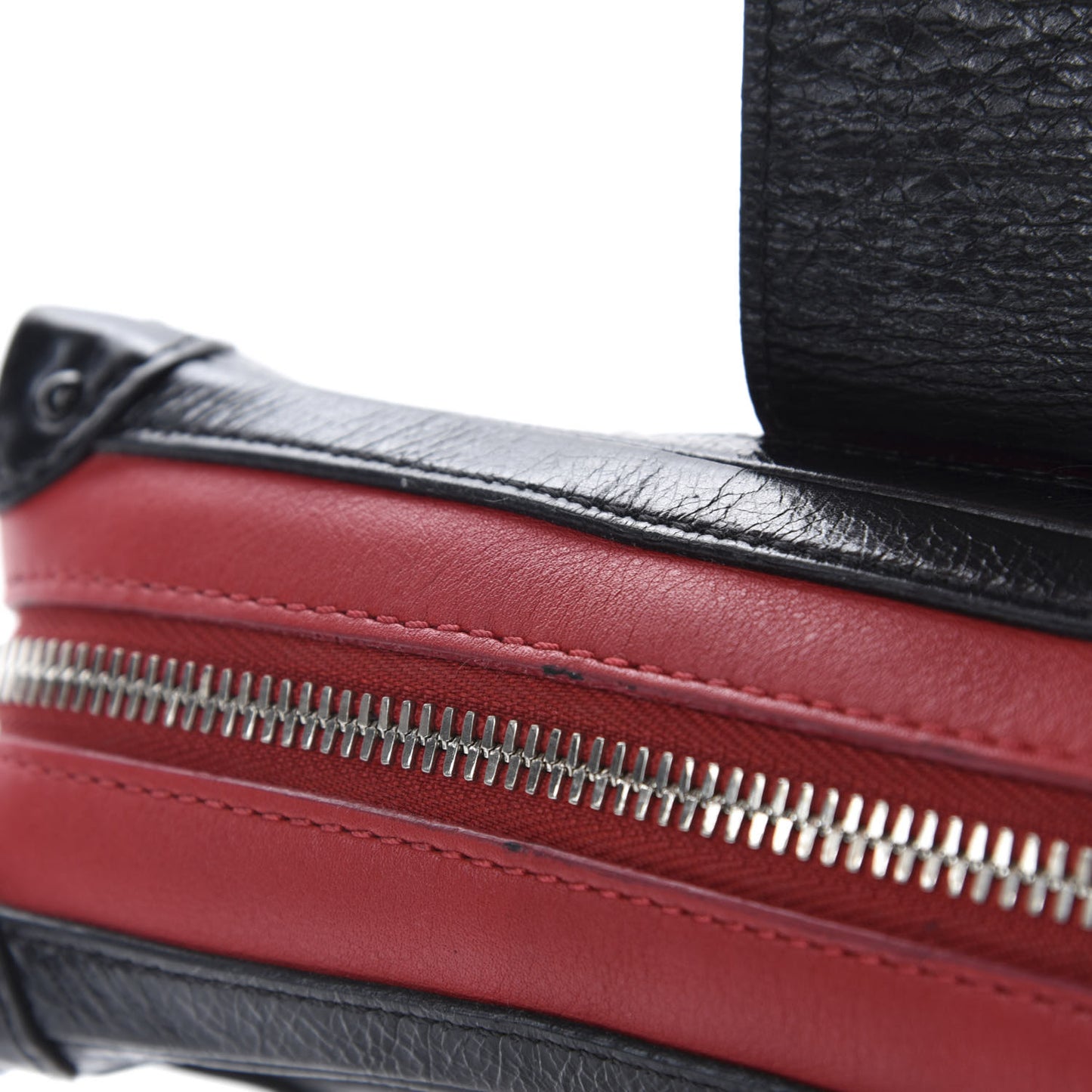 Calfskin Petite Malle Soft MM Rouge