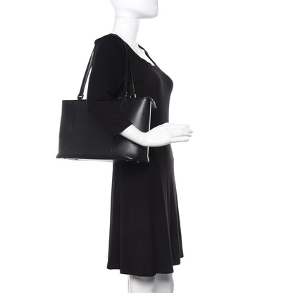 Burberry Calfskin Tote Black 2 of 12