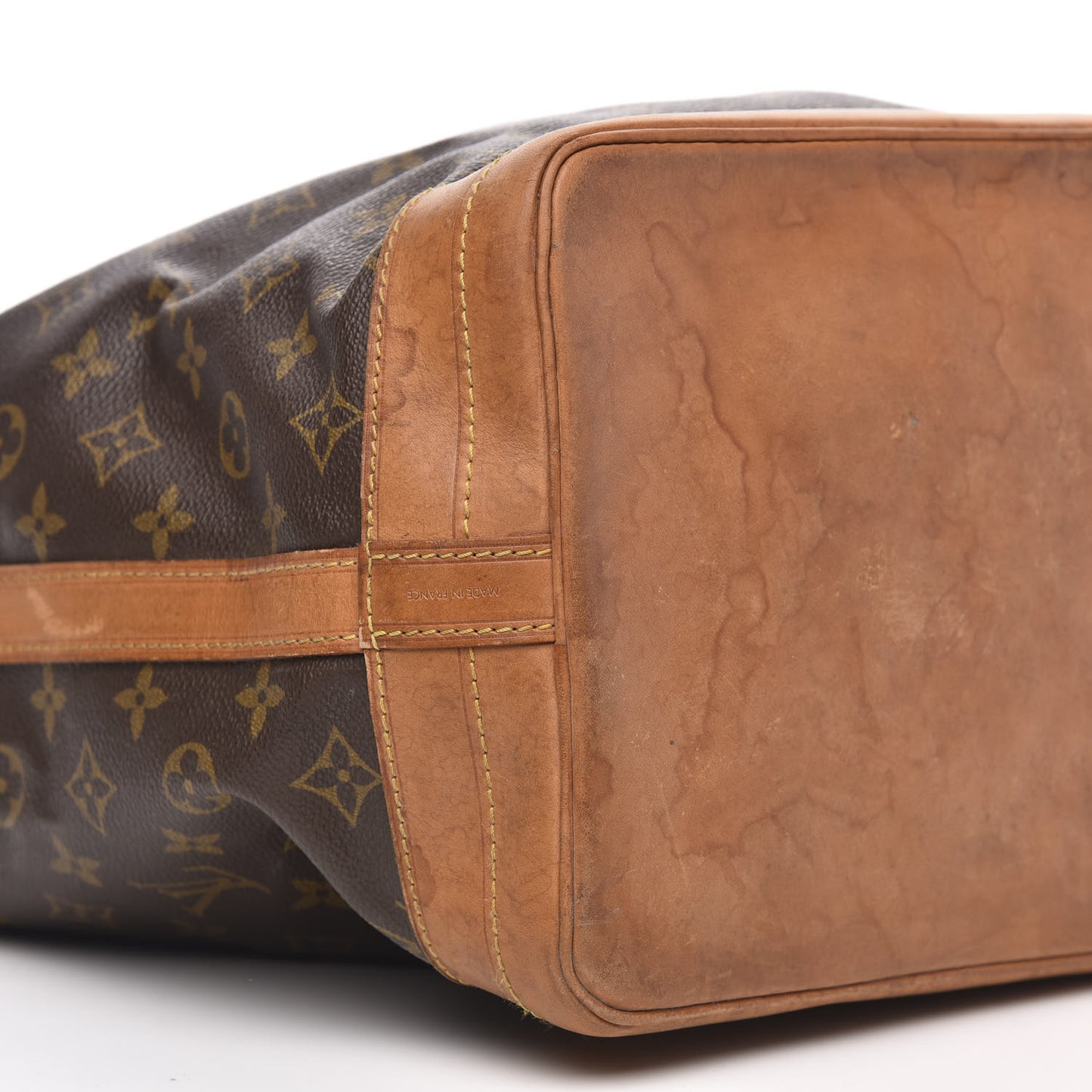 Monogram Noe