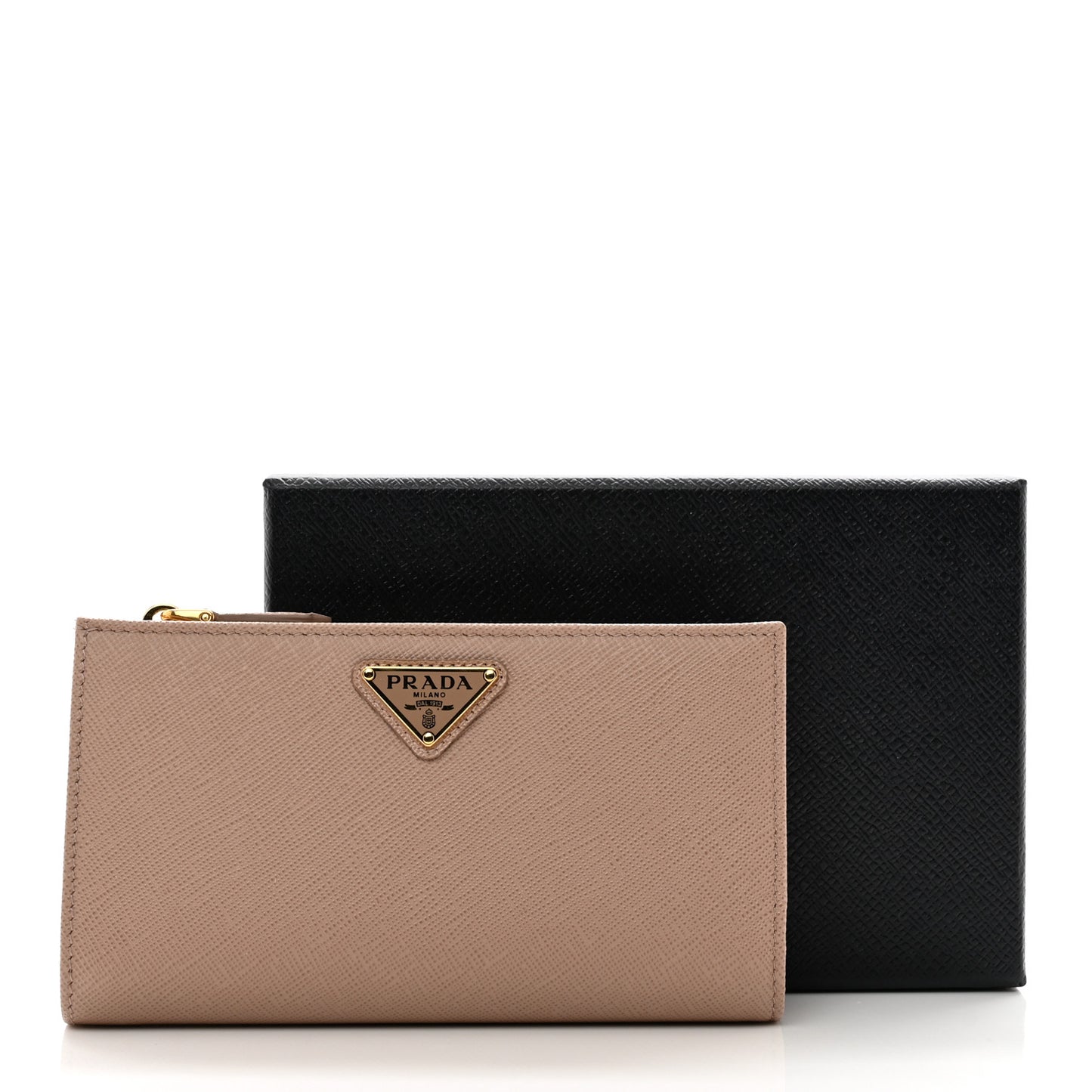 Saffiano Triangle Continental Wallet Cammeo