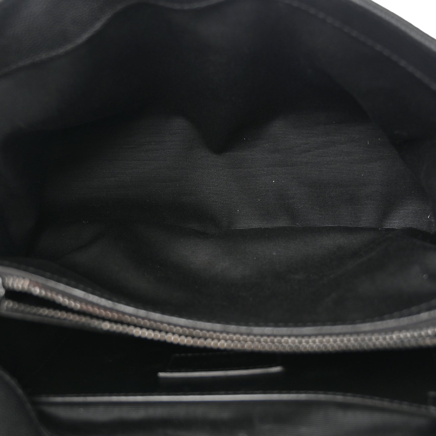 Grain De Poudre Medium West Hollywood Monogram Fold-Over Black