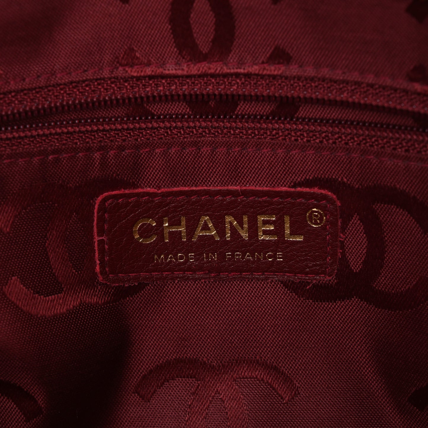 Caviar CC Stitched Tote Red
