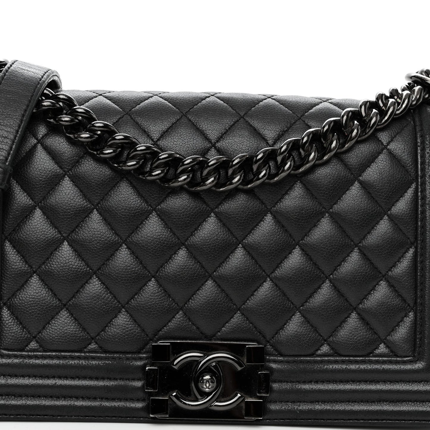 Calfskin Quilted Medium Boy Flap So Black