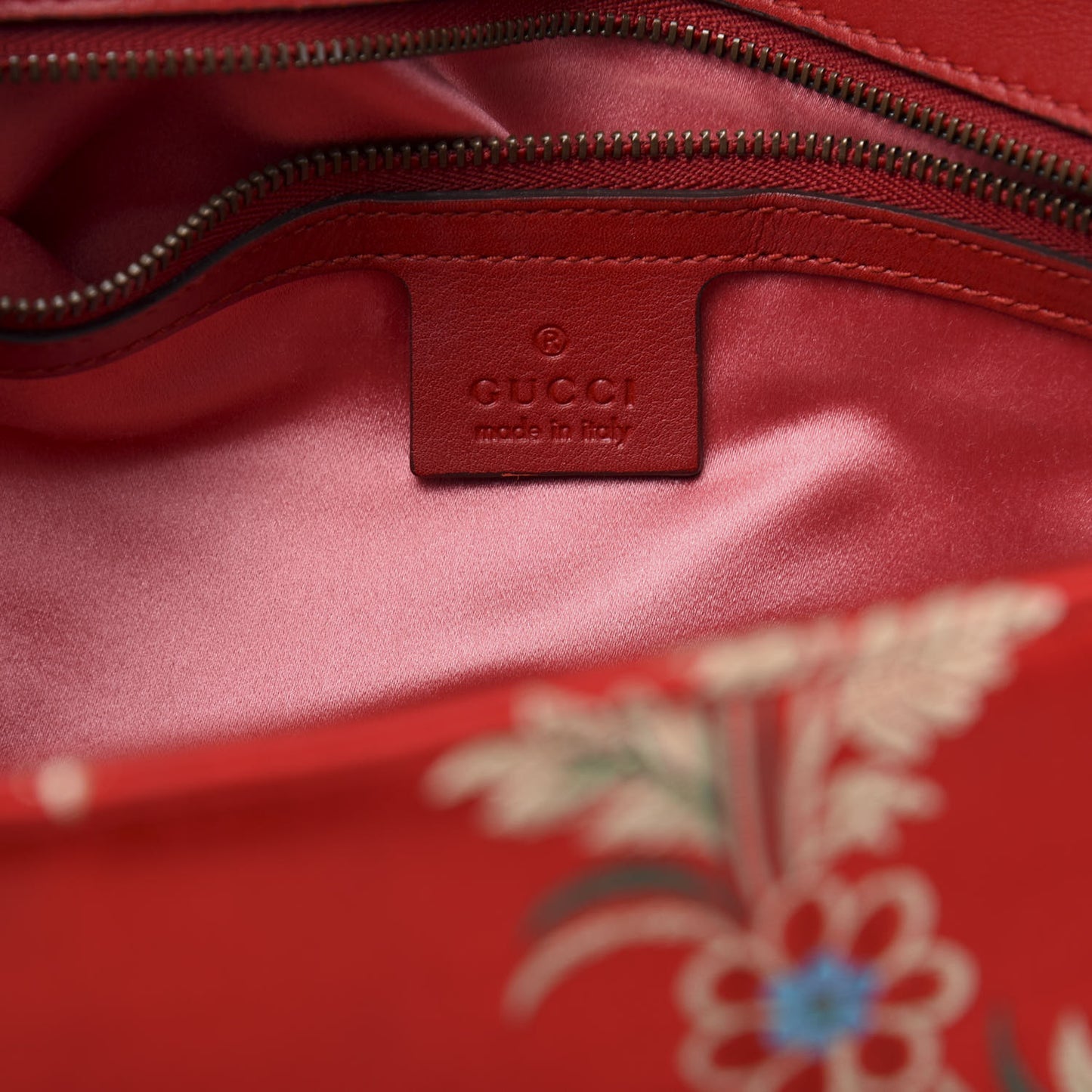 Jacquard Matelasse Floral Medium GG Marmont Shoulder Bag Red